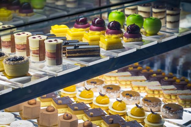 Bakery Case Lighting for Frosting and Glazes